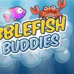 「BUBBLEFISH BUDDIES」の文字が中央に配置され、背景には泡があり、上に紫の魚とカニ、下に赤い魚が描かれている。