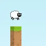 白い雲に似た羊が草の生えたブロックからジャンプしている。