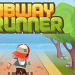 フードをかぶったキャラクターが線路上で木箱の前で走っている。