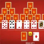 赤い背景に、トランプの山と並べられたカードがある画像。